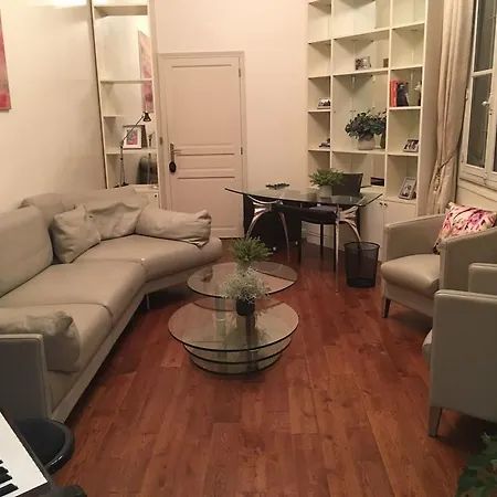 Apartamento Proche Du Louvre París
