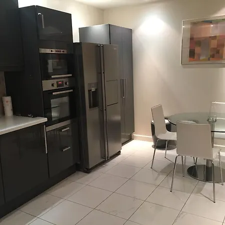Proche Du Louvre Apartamento París