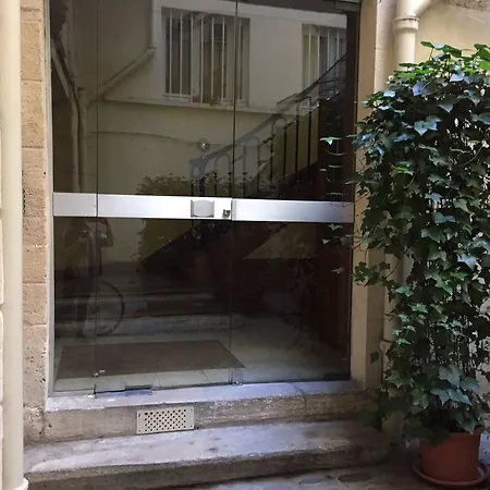 Apartamento Proche Du Louvre París