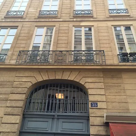 Apartamento Proche Du Louvre *